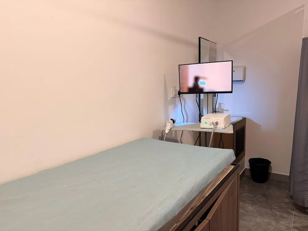 Smiles Hospitals - Laser Treatment For Piles , Fissure , Fistula , Perianal Abscess & Other Digestive Disorders - Photo 4