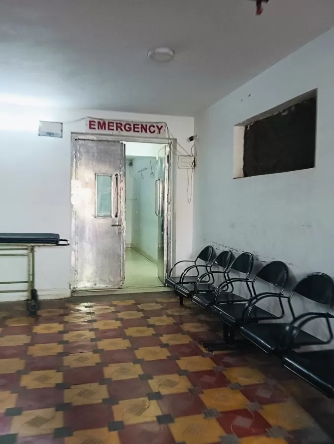 WESTERN NEURO HOSPITAL - Photo 7