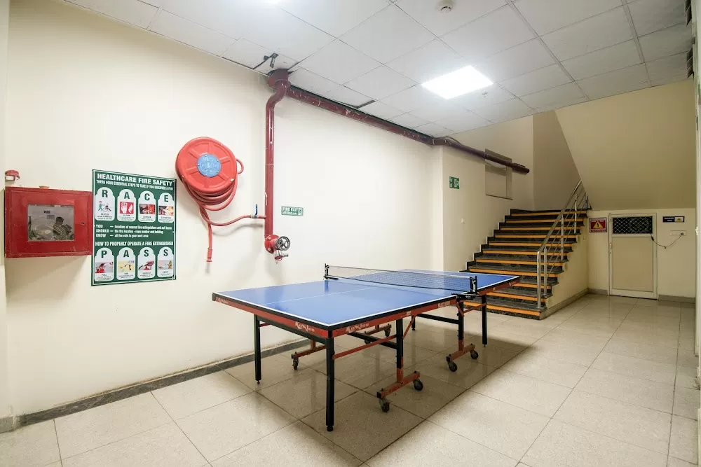 SNM hospital - Photo 5