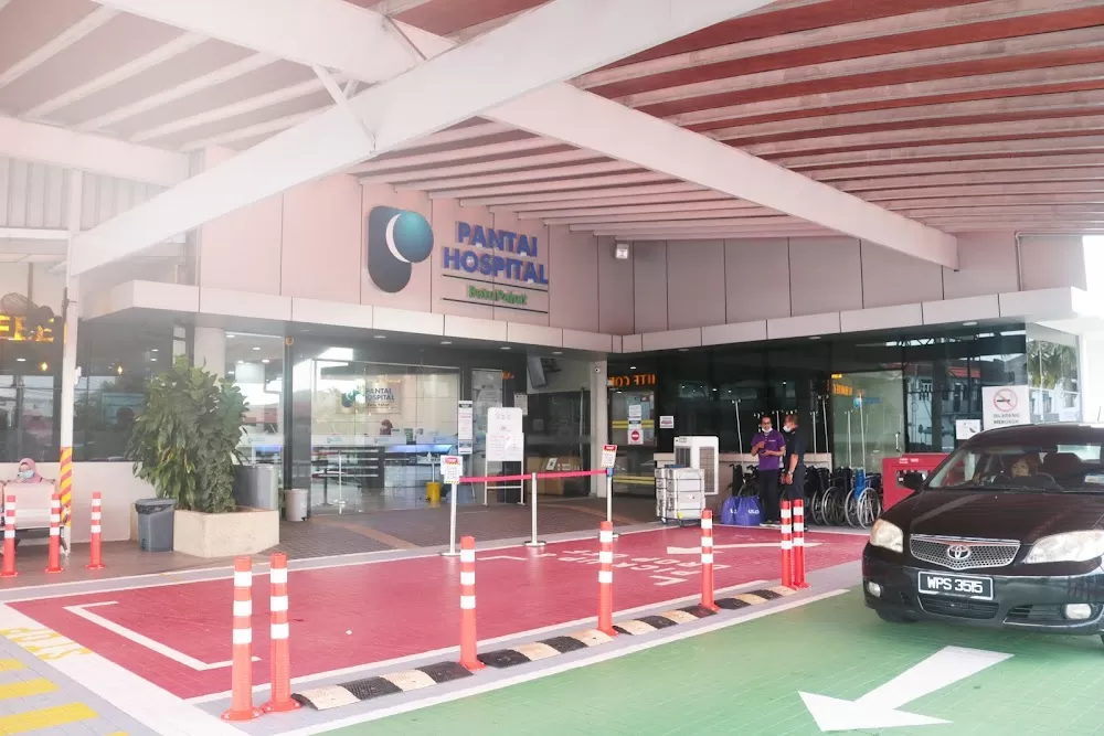 Pantai Hospital Batu Pahat - Photo 6