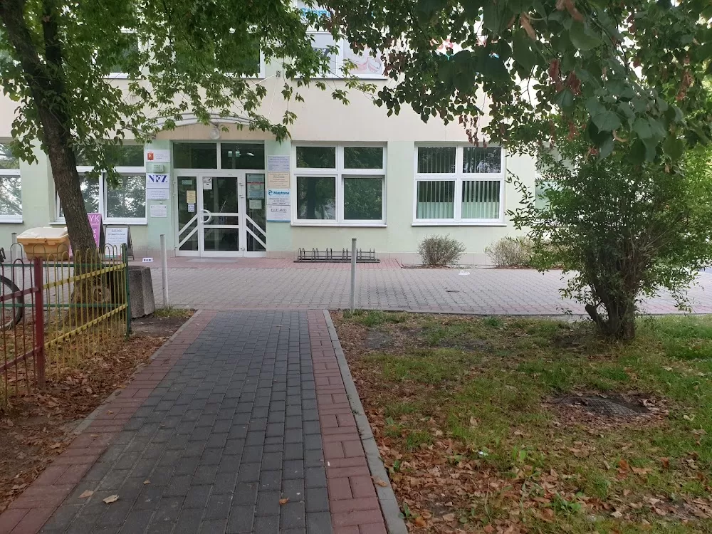 Świat Zdrowia Centrum Medyczne, Ul. E. Romera 4, Warszawa - Photo 3