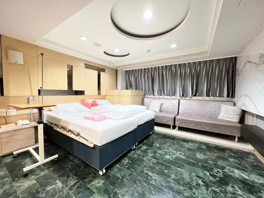 Yau Sun Obs-Gyn Clinic - Photo 2