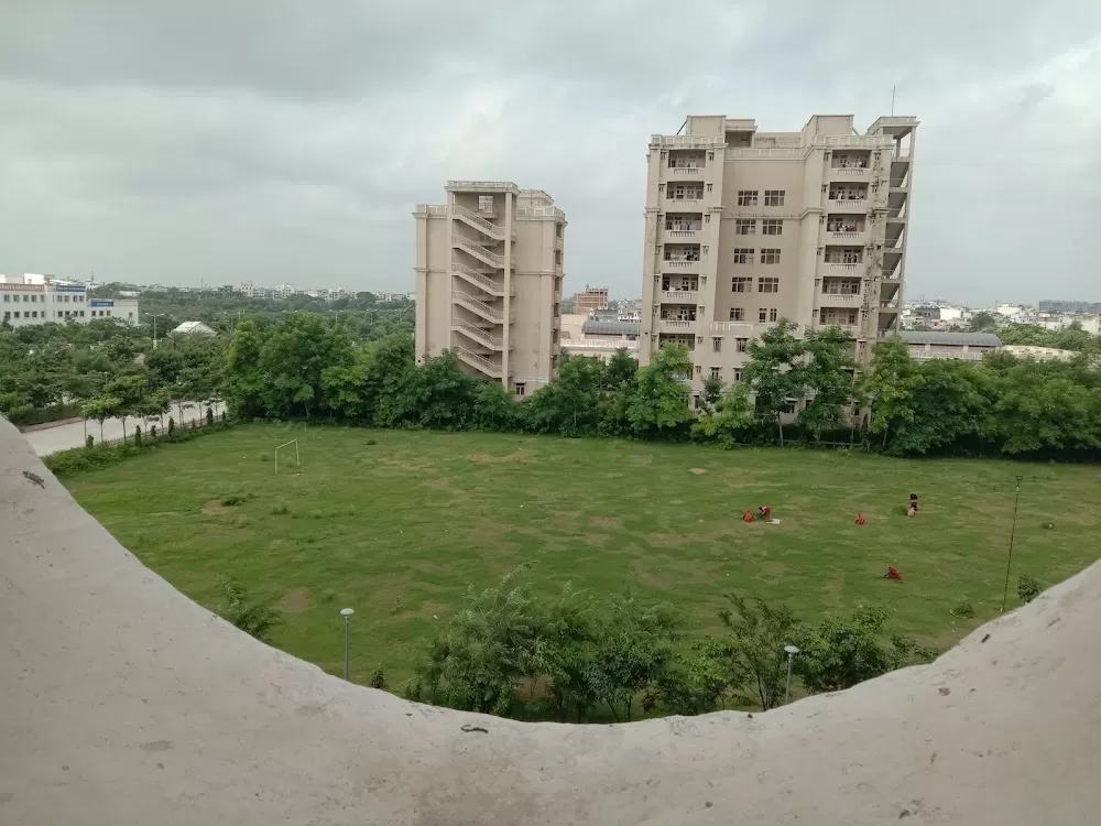 RUHSCMS Hospital - Photo 6