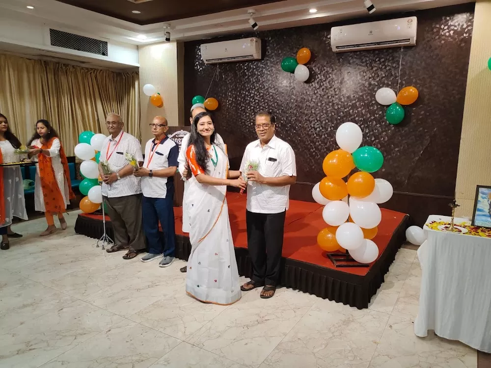 Madhavbaug VIP Clinic - Sangam - Warasia road, Karelibaug, Vadodara - Photo 1