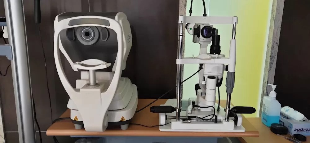 Sight Eye Hospital - Eye Specialist in Ahmedabad, Cashless Cataract Surgery - Photo 4