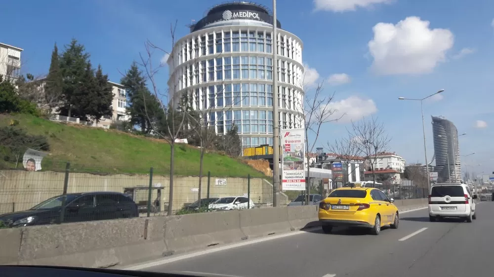 Medipol Koşuyolu Hospital - Photo 7