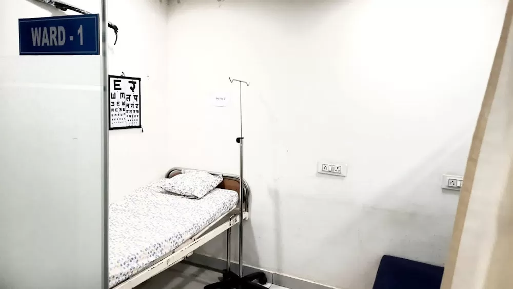 Aarna Eye Care Centre (EYE SURGERY & LASERS.CATARACT LASIK SQUINT OCCULOPLASTY SURGERY.) - Photo 8