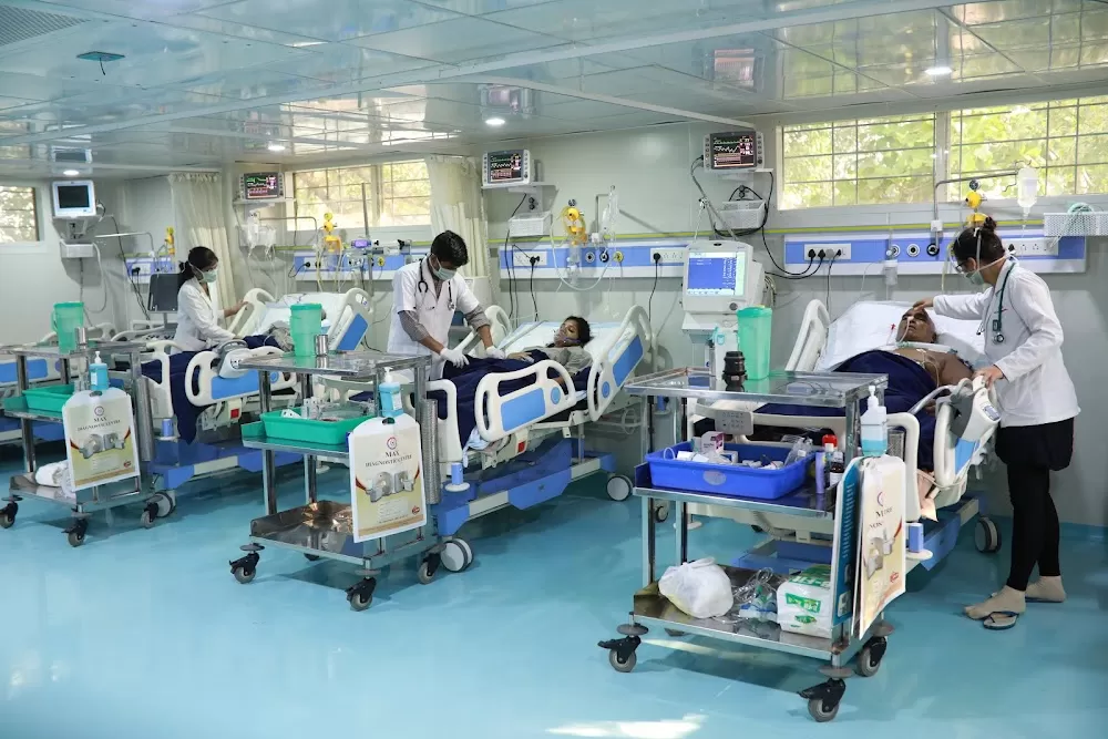 Phalke Neuro Hospital - Photo 1