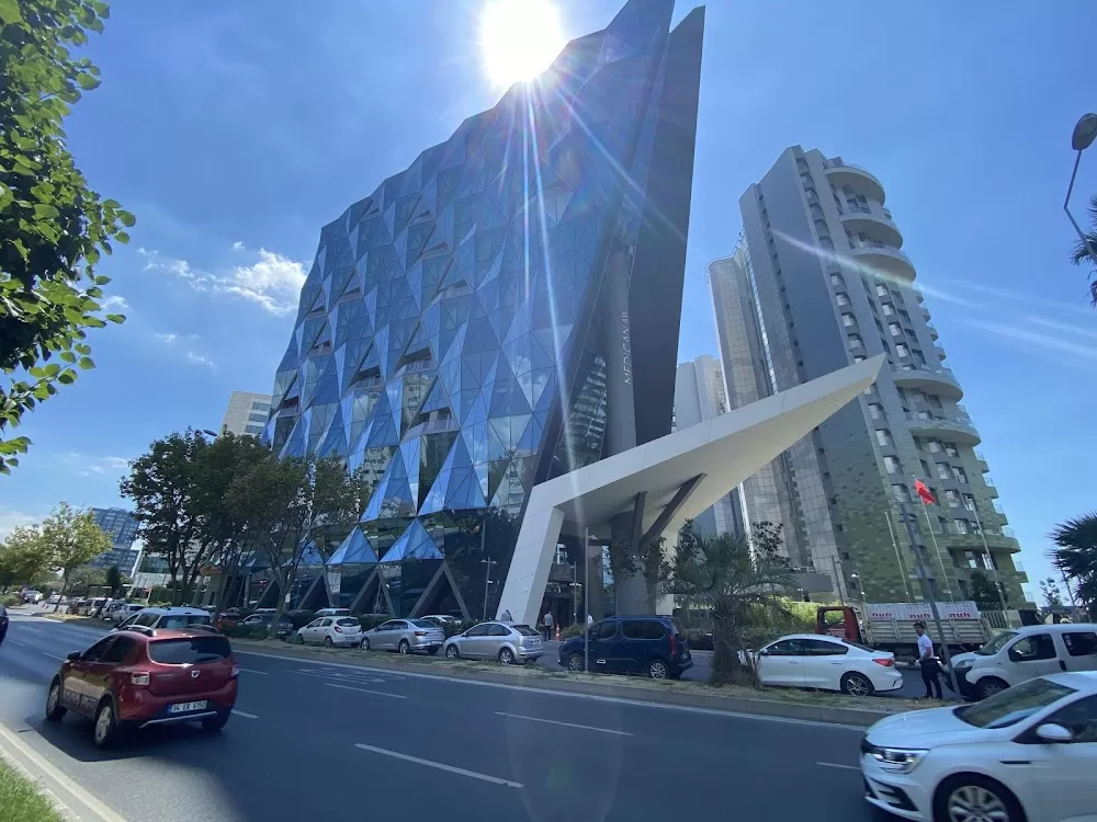 Medicana Ataköy Hastanesi - Photo 2