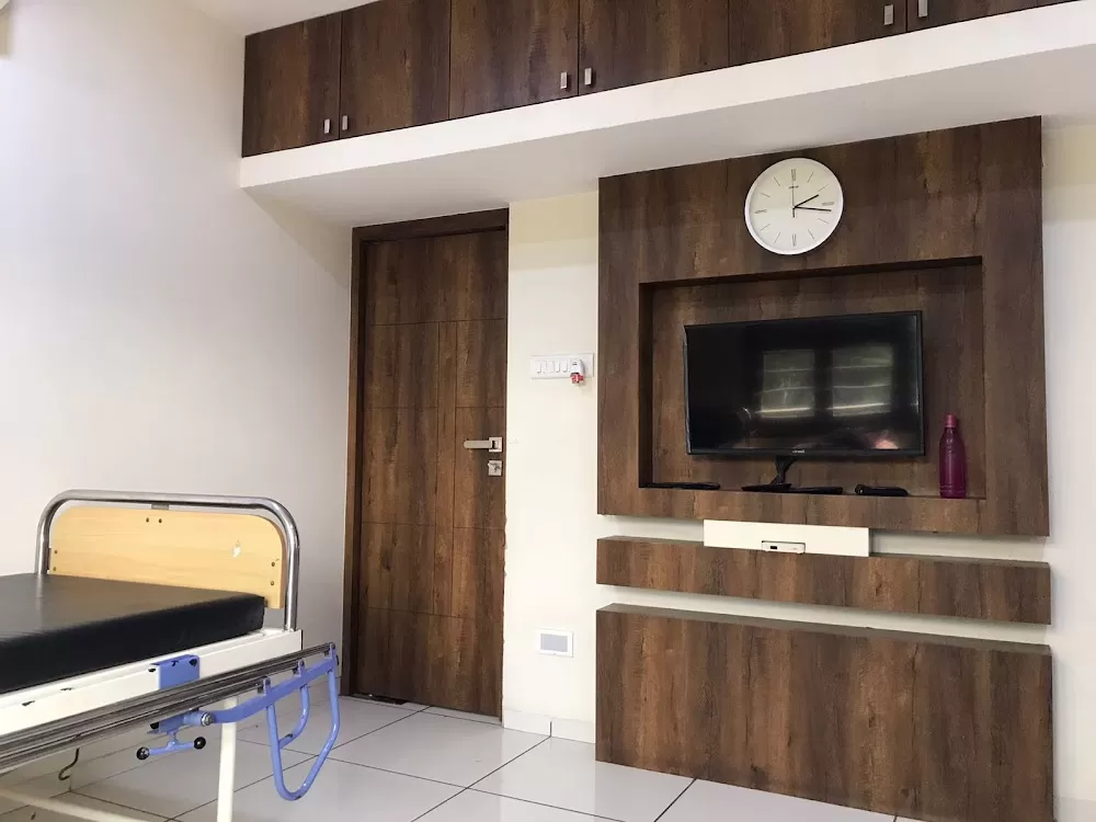 Aangan Maternity and Children Hospital #LalBuilding - Photo 2