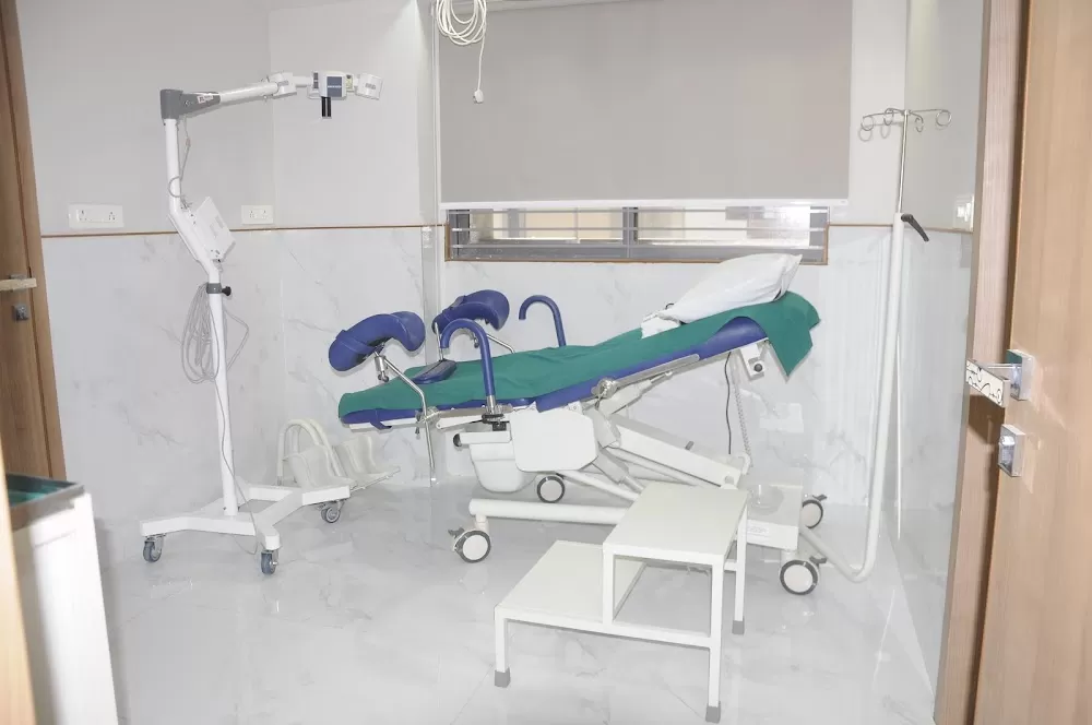 SNEHDHARA WOMEN'S HOSPITAL - Photo 4