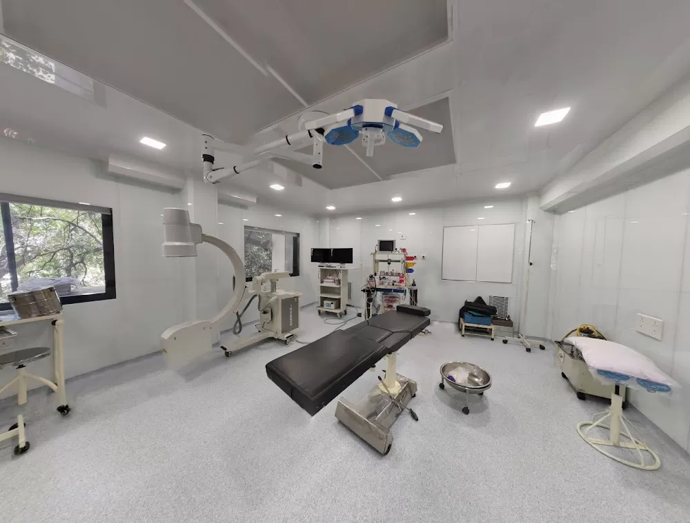 Sardar Ortho Hospital - Photo 2
