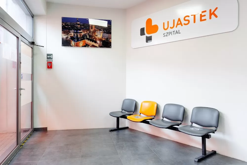 Ujastek Sp. z o.o. Centrum medyczne - Photo 3