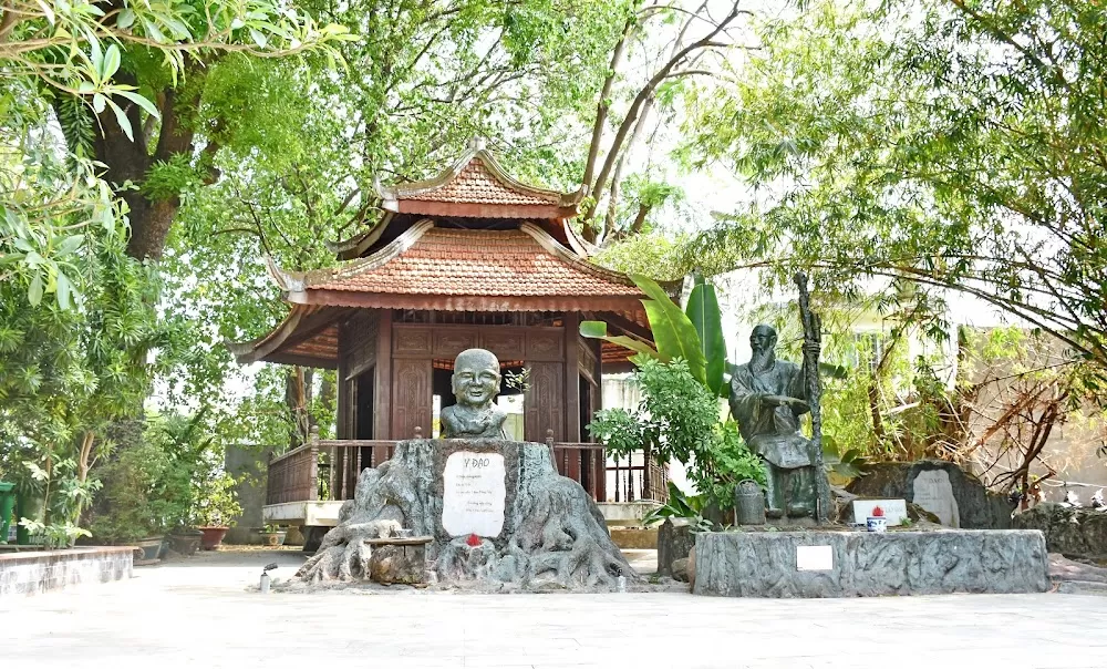 Traditional Medicine hospital - Photo 1