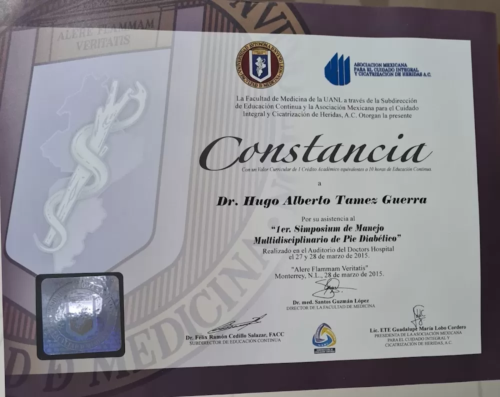 Dr. Hugo Tamez - Photo 8