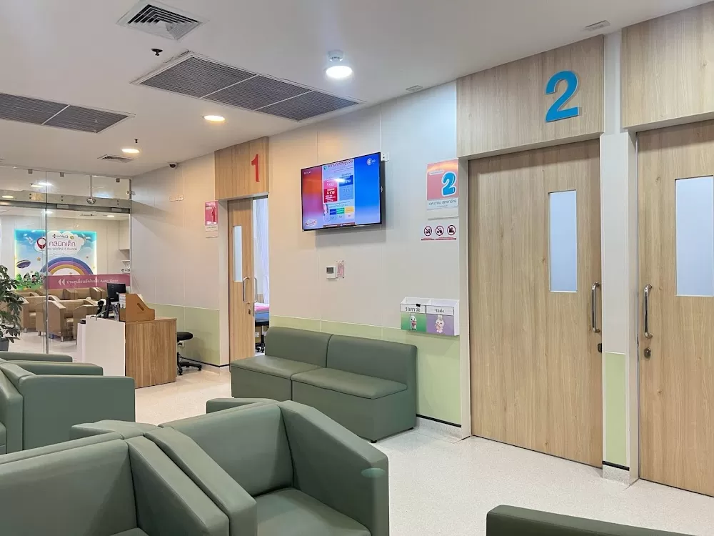 Chularat 3 International Hospital - Photo 6
