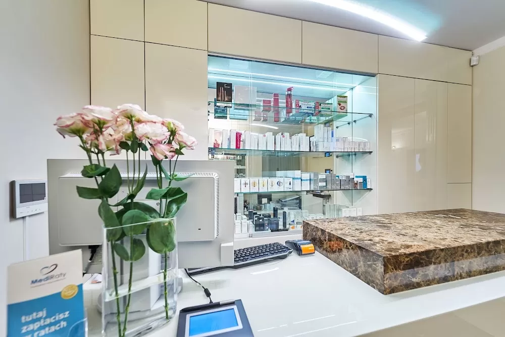 MEDICOR Specjalistyczne Centrum Medyczne - Photo 3