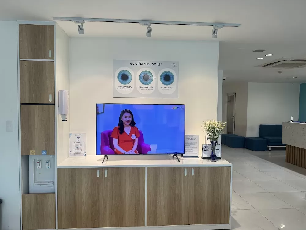 Hai Yen Eye Care - Photo 5