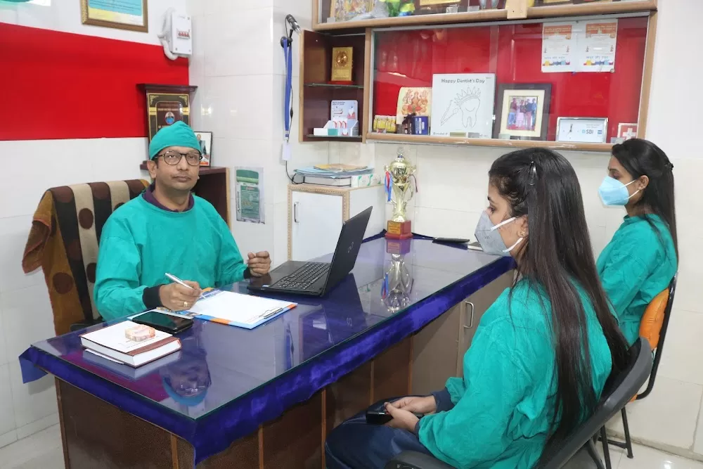 Dr Somendra Dental Clinic And Implant Center Government empanelled RGHS,CGHS,ECHS,JVVNL,NBC,AYUSHMAN CAPF - Photo 5