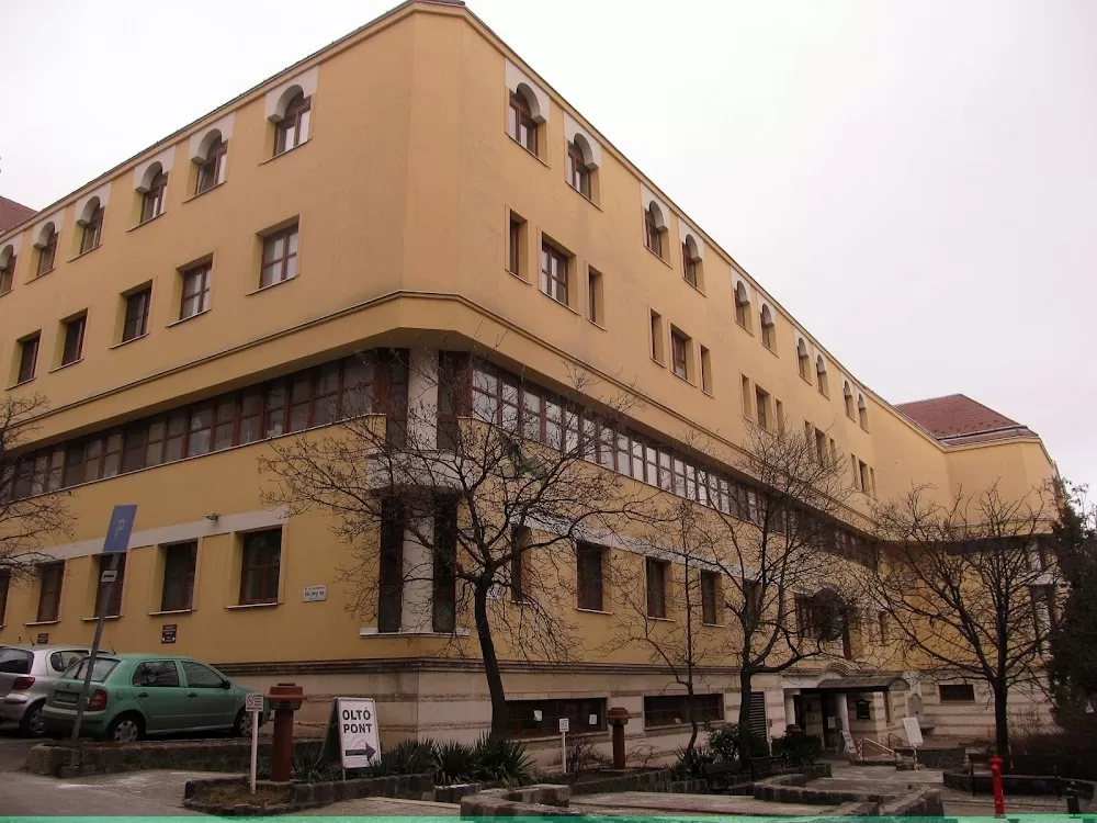 National Institute of Oncology - Photo 3
