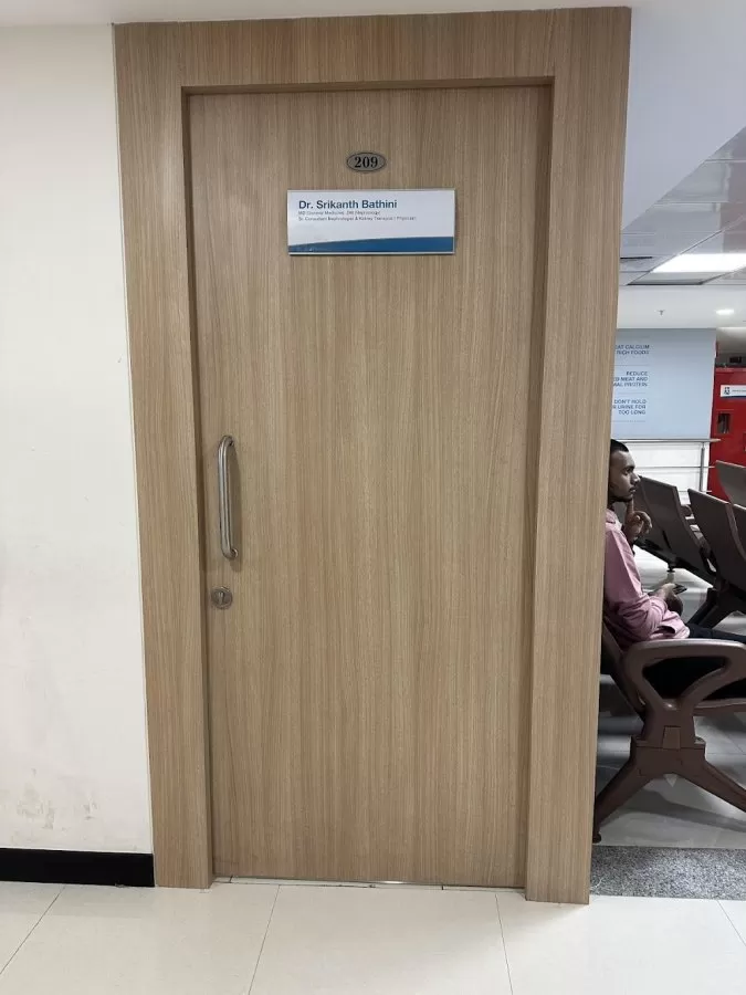 Dr. Srikanth Bathini | Best Nephrologist in Hyderabad | Kidney Doctor | Kidney Specialist - Photo 1