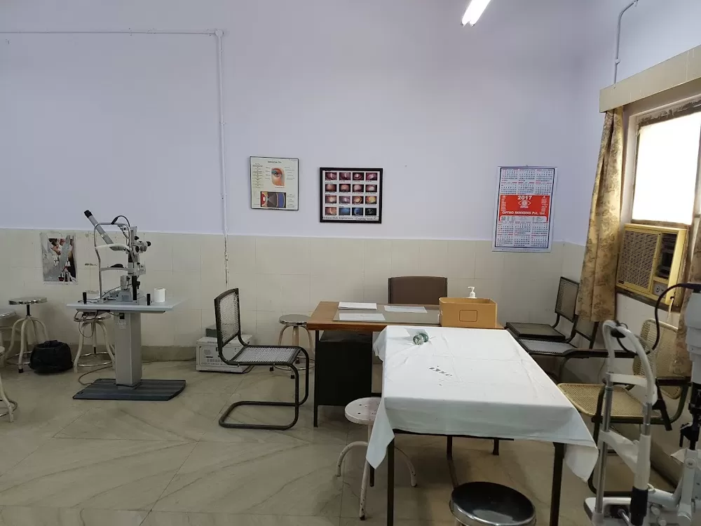 glaucoma clinic - Photo 1