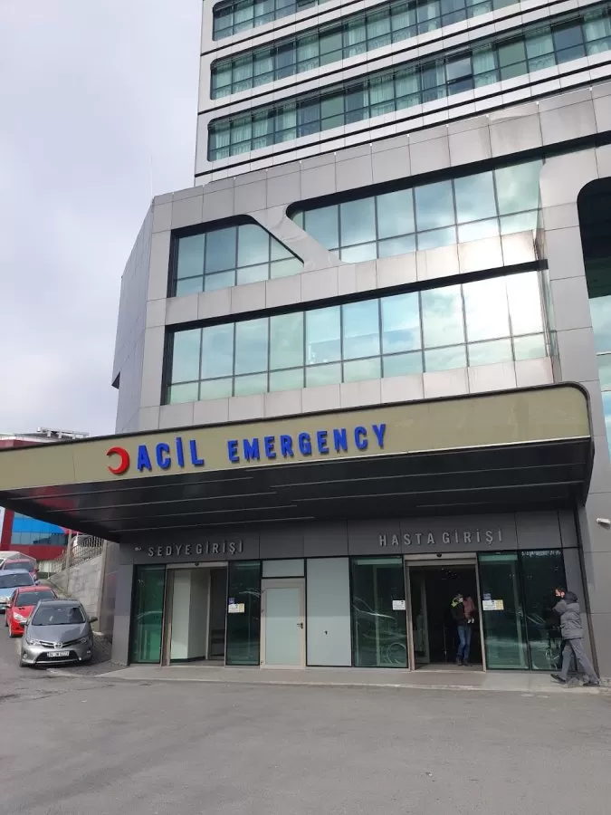 Avrasya Hastanesi - Photo 2