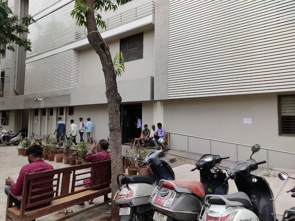 C. H. Nagri Eye Hospital - Photo 7