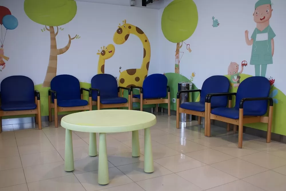 Centro Médico Quirónsalud Blasco Ibáñez - Photo 6