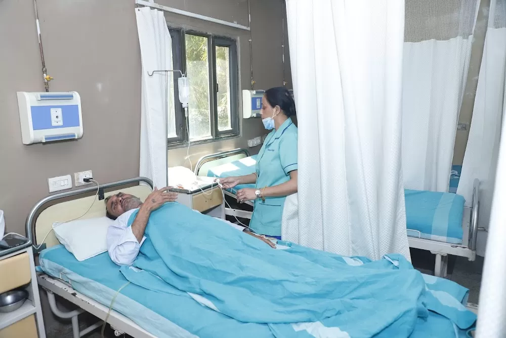 Pushpanjali Hospital - Photo 4