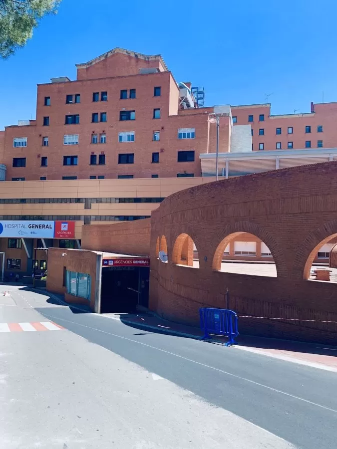 Vall d'Hebron University Hospital Emergency Room - Photo 1