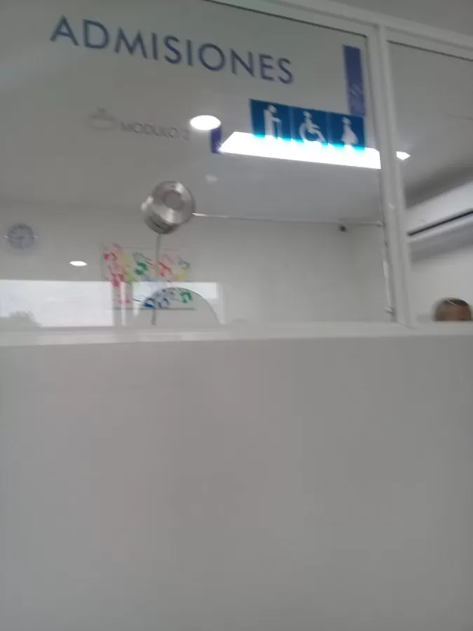 ValleSalud Medical Center - Photo 8
