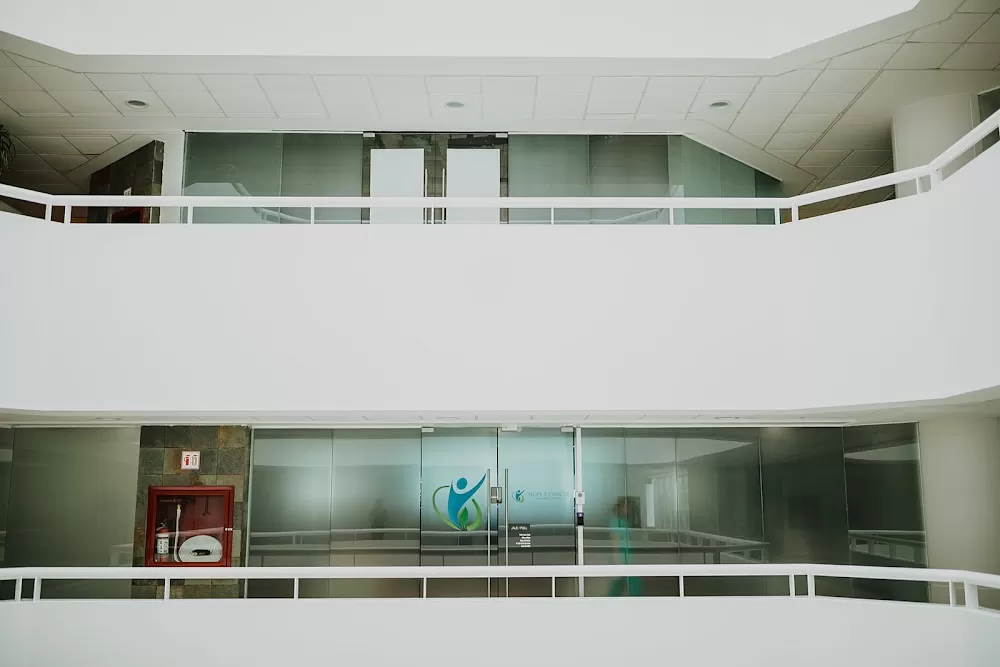 Hope4Cancer Treatment Centers Cancun - Photo 4