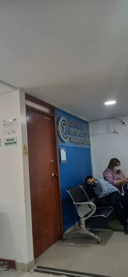 Center for Orthopedics and Traumatology Unicentro - Photo 1