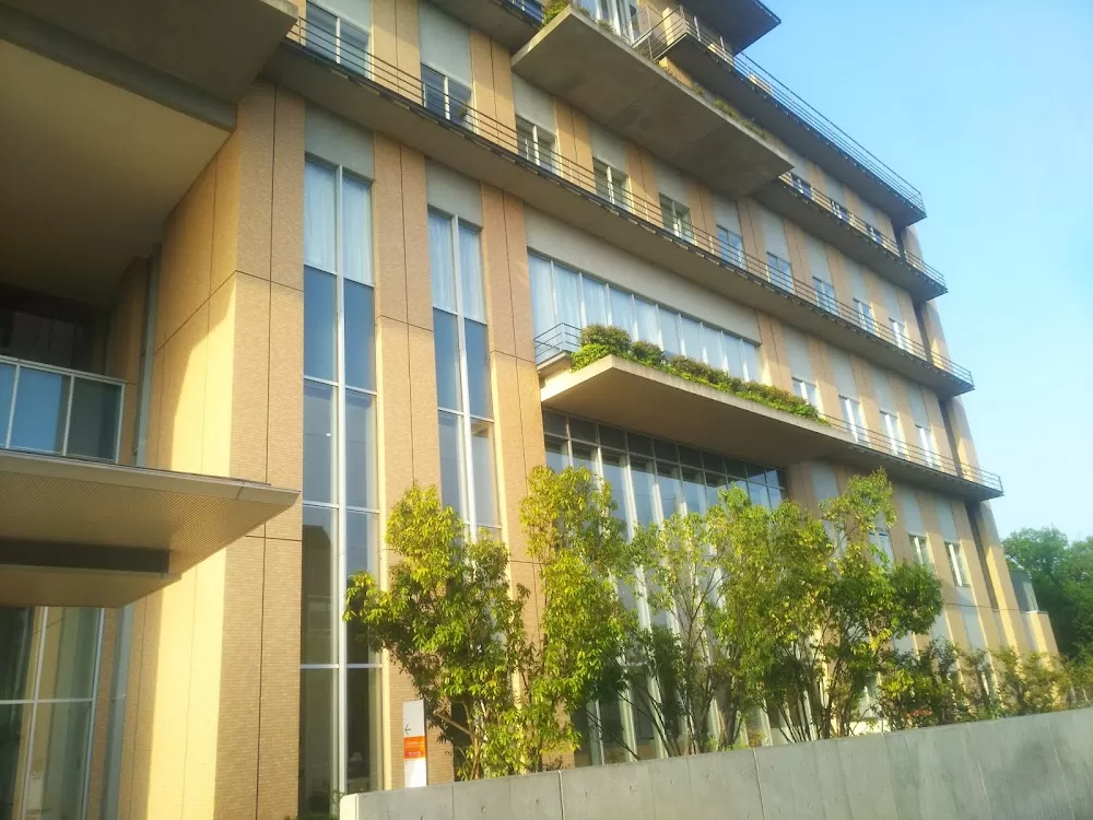 Tokyo Metropolitan Children's Medical Center - Photo 7
