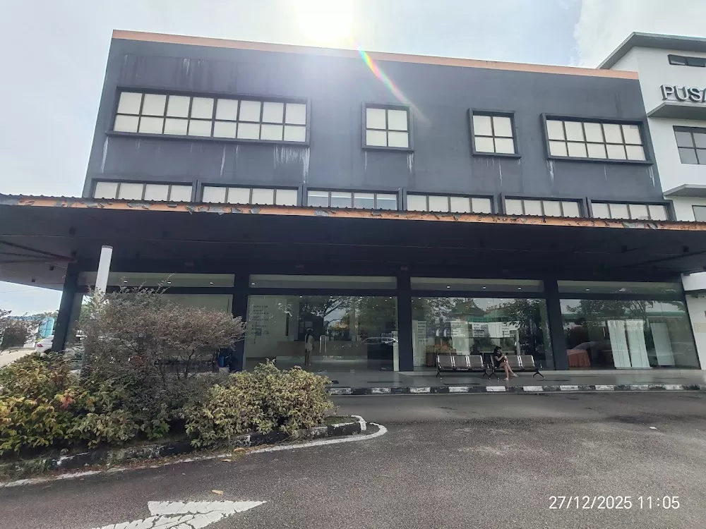 Dr Ng Kong Han 黄氏妇产科 Pusat Pakar Bersalin Tebrau - Photo 6