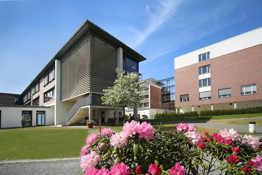 Agaplesion Bethesda Krankenhaus Bergedorf - Photo 1