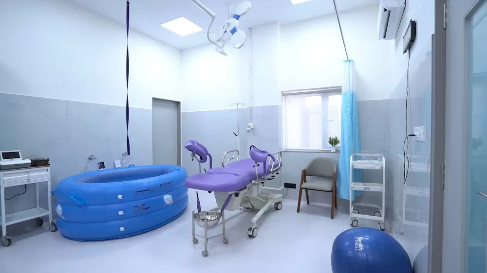 Dr Aneri Parikh - SHREENATH HOSPITAL - Photo 1