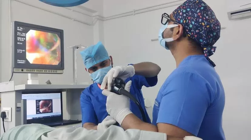 Dr. Piyush Pippa (MS, FMAS FIAGES, FAIS, FALS) - Best Gastrointestinal / Laproscopic Surgeon in Paschim Vihar - Photo 3