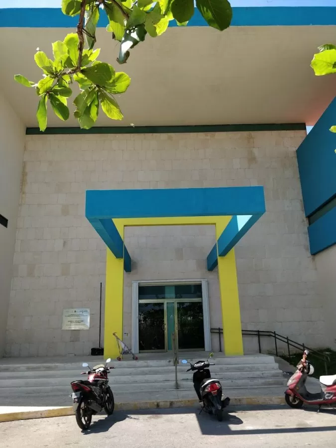 Community Hospital Isla Mujeres - Photo 1