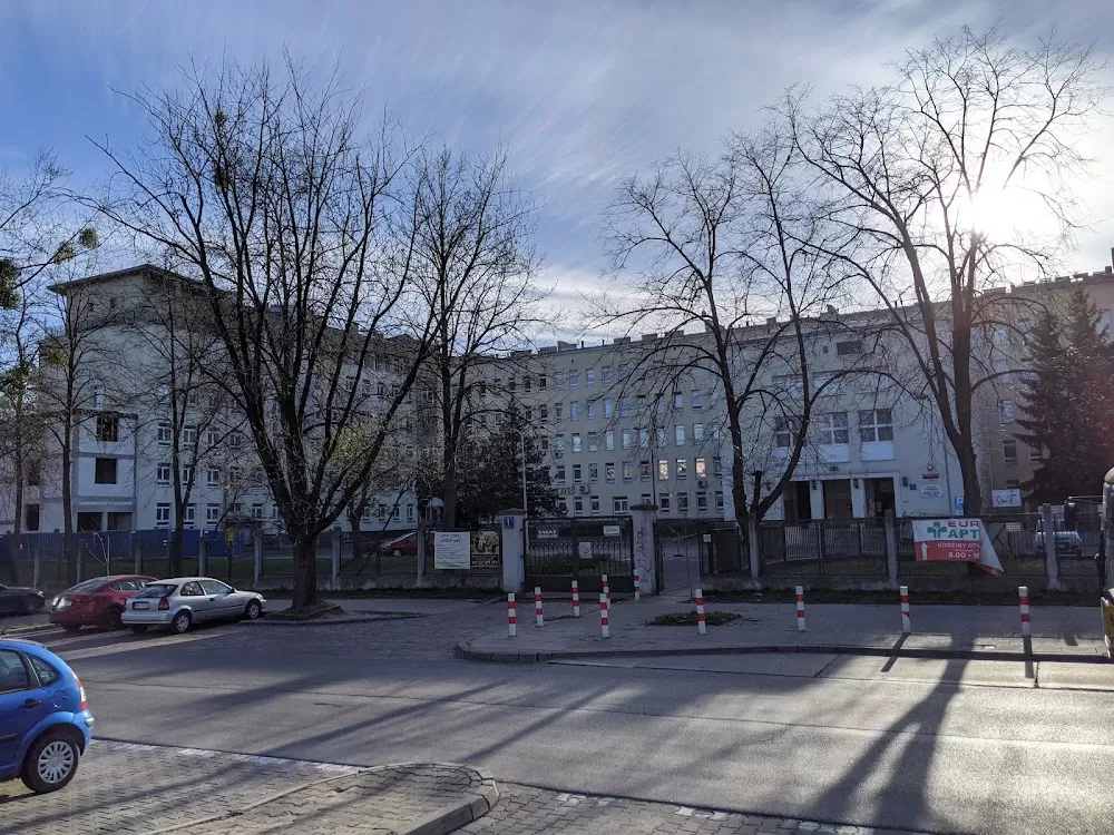 Narodowy Instytut Geriatrii, Reumatologii i Rehabilitacji im. prof. dr hab. med. Eleonory Reicher - Photo 2