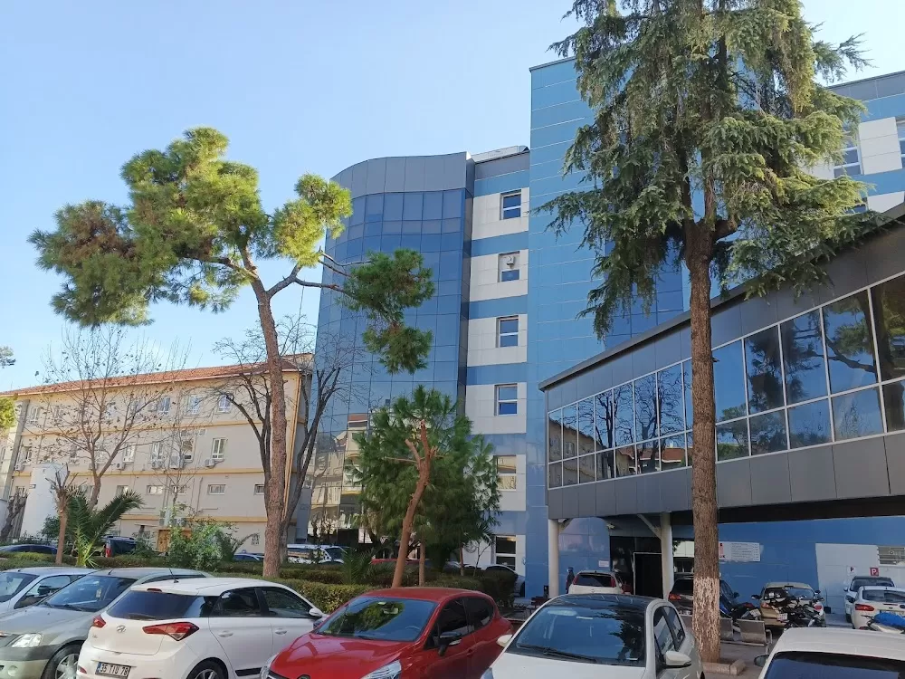 S.B.Ü Dr. Behçet Uz Çocuk Hastalıkları Ve Cerrahisi Eğitim Ve Araştırma Hastanesi - Photo 5