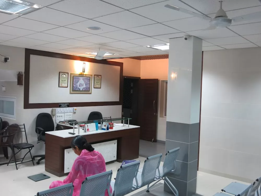 Madhuvan Maternity And Eye Hospital - Photo 3