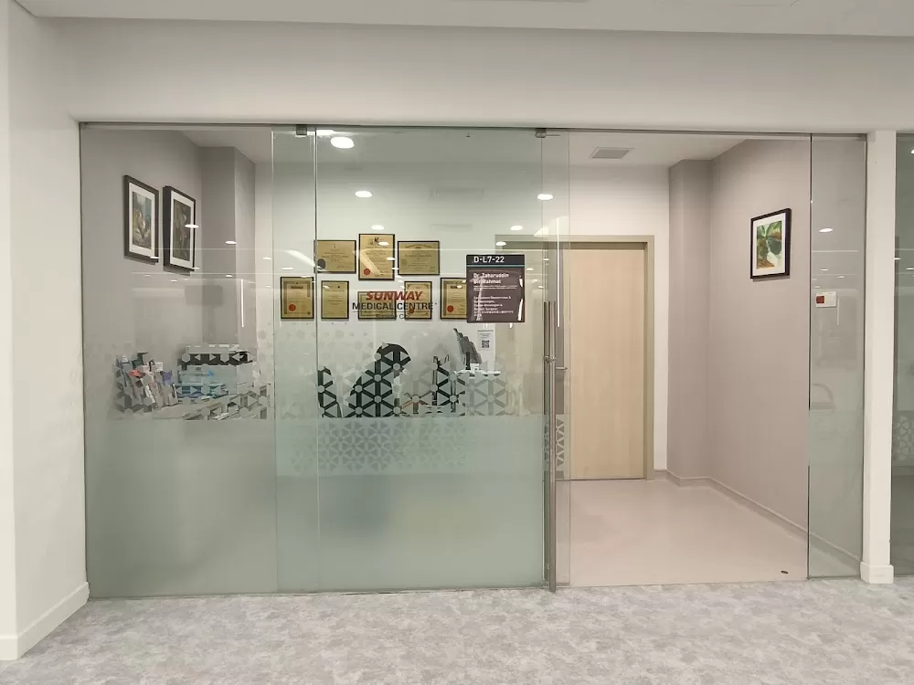 Klinik Dr Zaharuddin KL Gynaecologist Pakar Sakit Puan - Photo 6