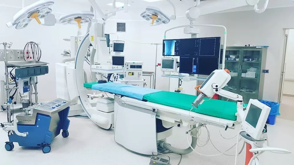 NPISTANBUL Brain Hospital - Photo 3