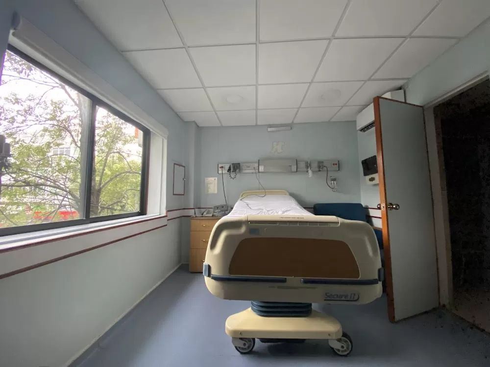 Hospital Trinidad - Photo 5