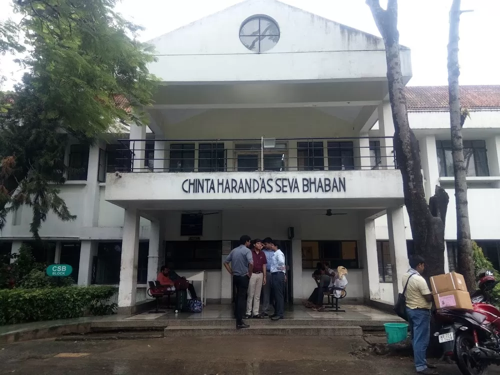 Saroj Gupta Cancer Center & Research Institute - Photo 3