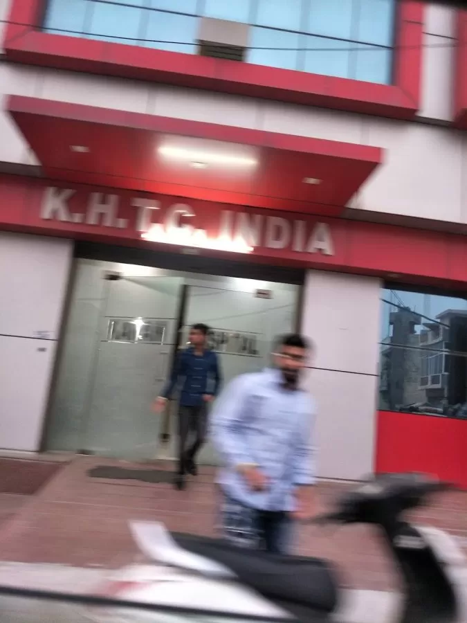 Karam hospital, Skin Care, ENT and Hair Transplant . - Photo 4