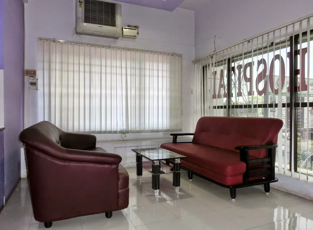 Lakshmi Roots Dental Hospital and Implant Centre- Dr Suganesh BEST DENTIST VILLIVAKKAM - Photo 1