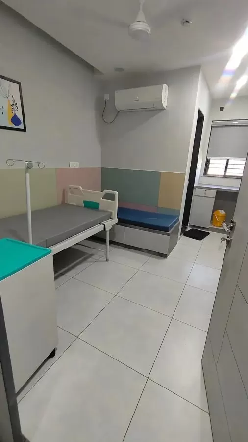 NAVKAR WOMEN AND CHILDREN HOSPITAL - Photo 4